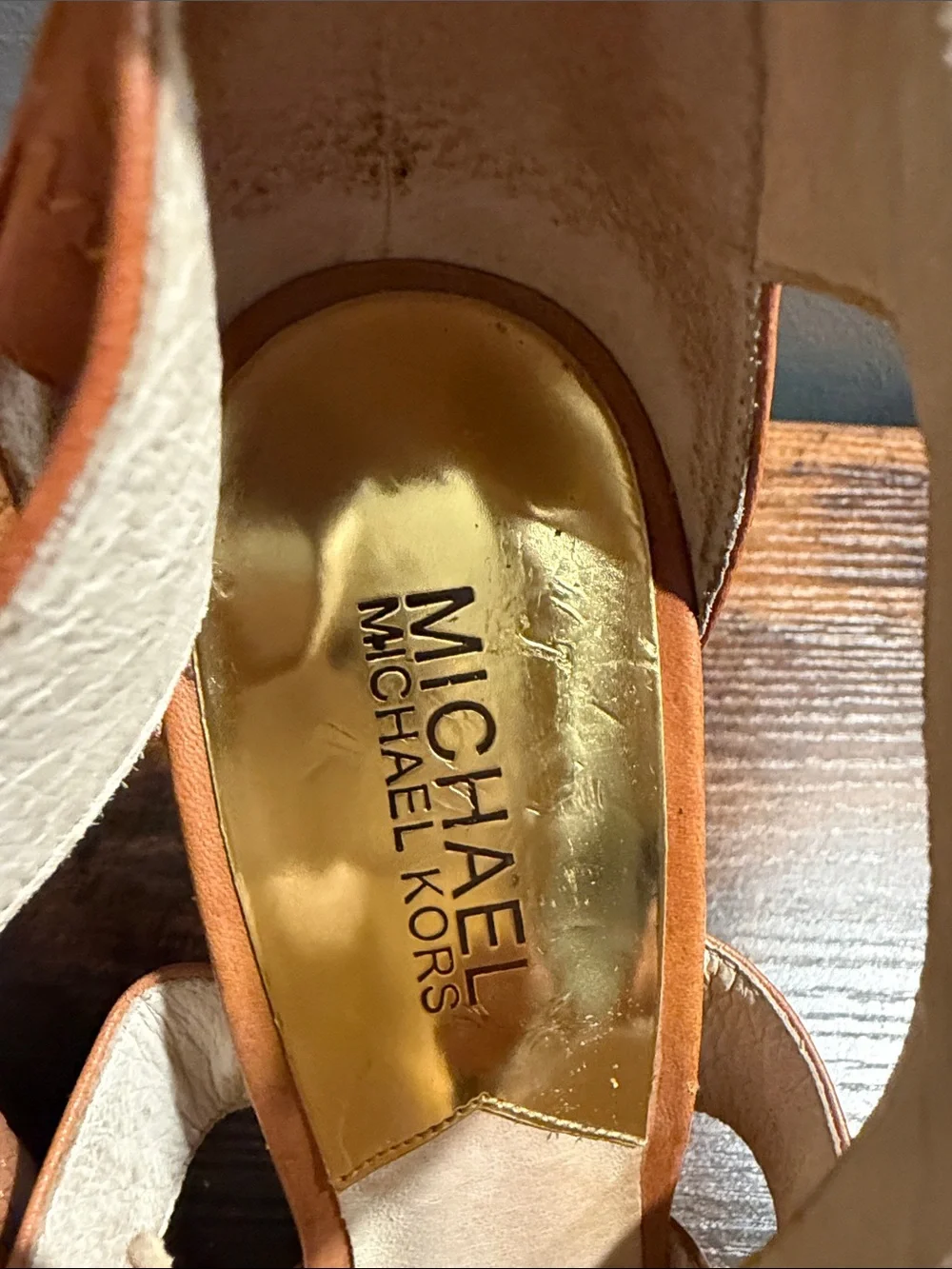 Michael Kors Leather T-Strap Platform Peep Toe Heels Cognac Browb Size 7.5
